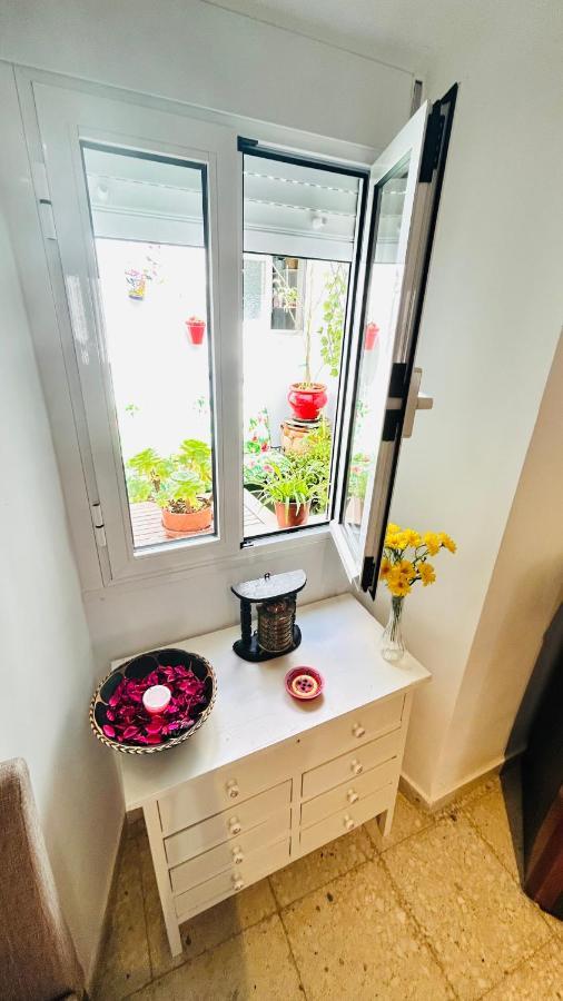 Cozy Town House With Terrace And Free Wifi Villa Ronda Buitenkant foto
