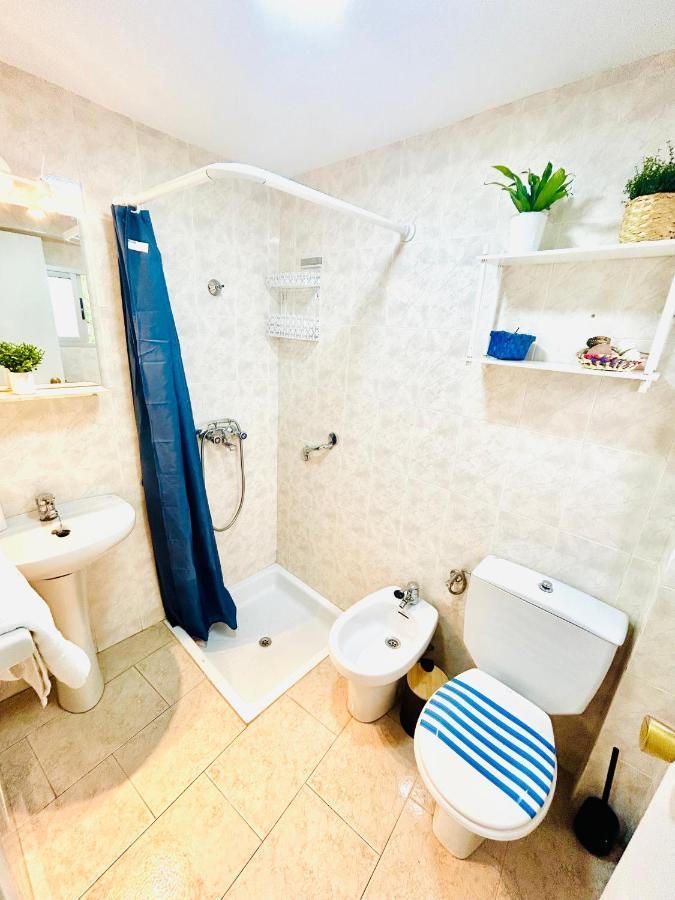 Cozy Town House With Terrace And Free Wifi Villa Ronda Buitenkant foto